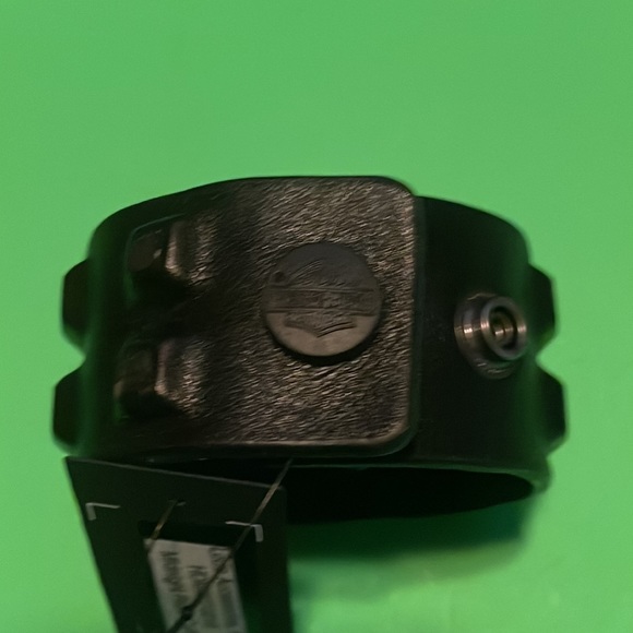 HARLEY DAVIDSON MIDNIGHT RIDER CUFF - Picture 3 of 9